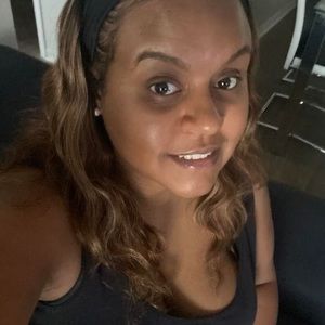 Meet your Posher, Ana